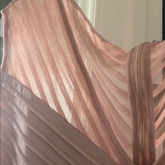 Dress - Picture 5 of 7